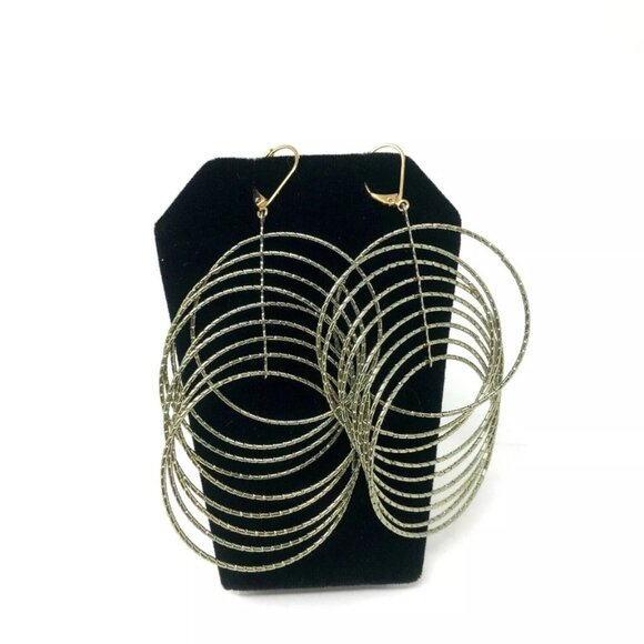 AVON NWT Multi-Hoop Earrings - Picture 3 of 3